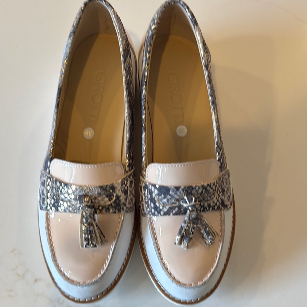 Girotto Beige and White Loafers